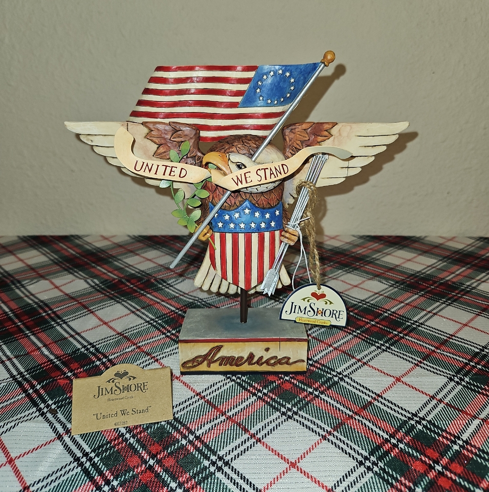 Jim Shore Patriotic "United We Stand" Eagle Figurine Decor